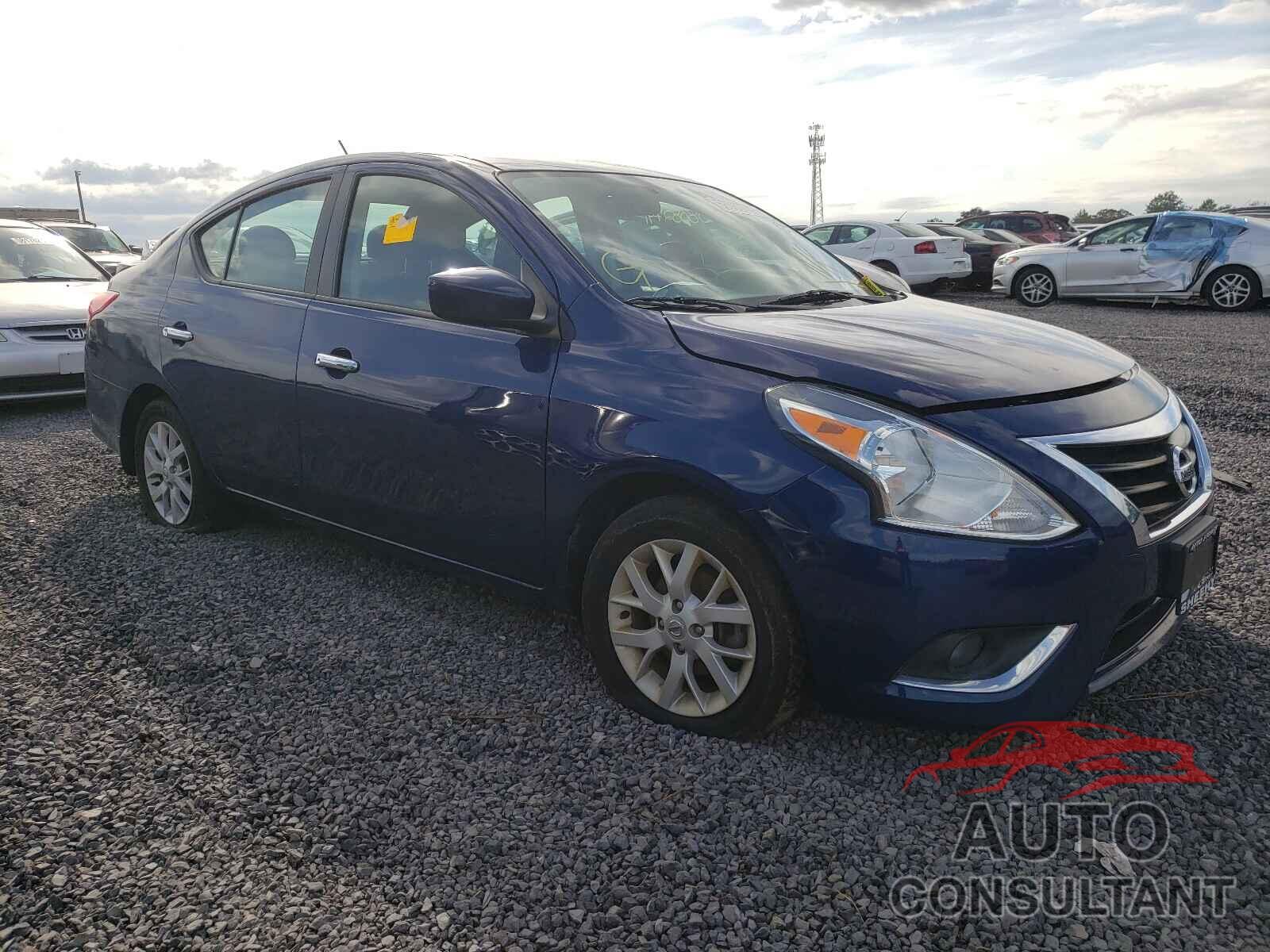 NISSAN VERSA 2019 - 3N1CN7AP6KL823124