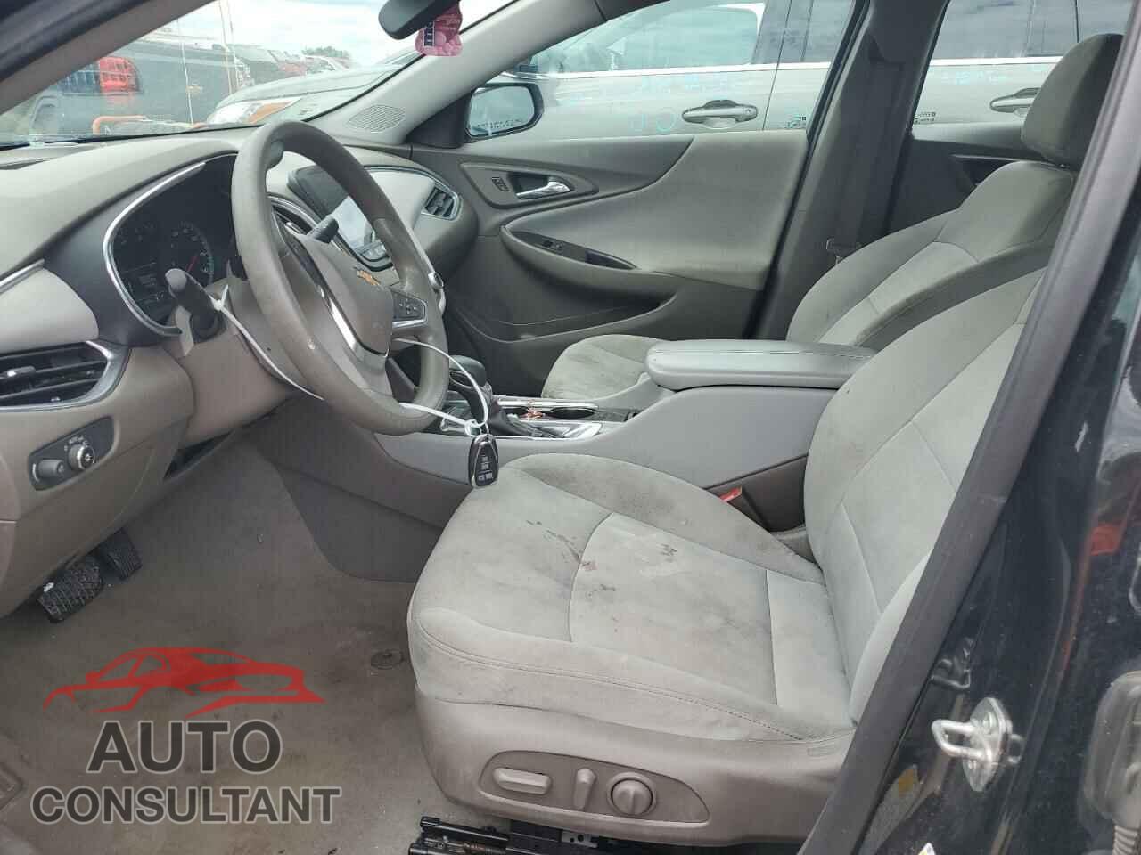 CHEVROLET C/K1500 2021 - 1G1ZD5ST6MF031880