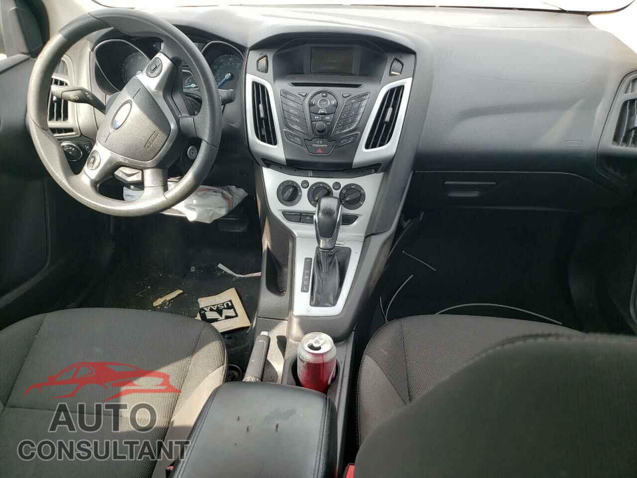 FORD FOCUS 2014 - 1FADP3F27EL190818