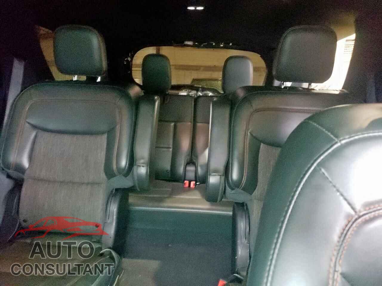 FORD EXPLORER 2022 - 1FMSK8JH5NGA77172