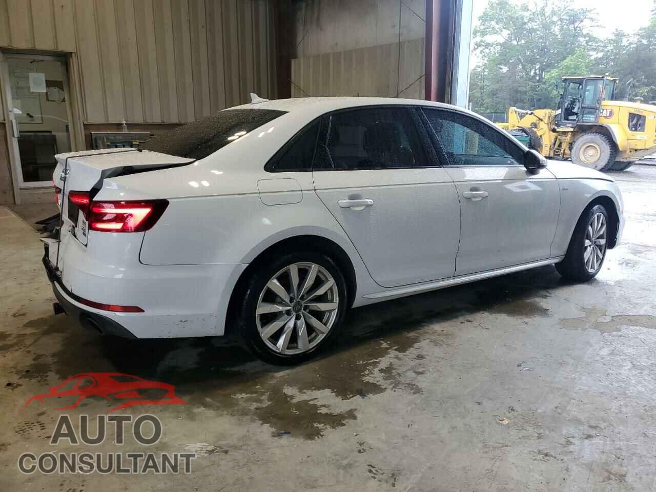 AUDI A4 2018 - WAUKMAF4XJA032203