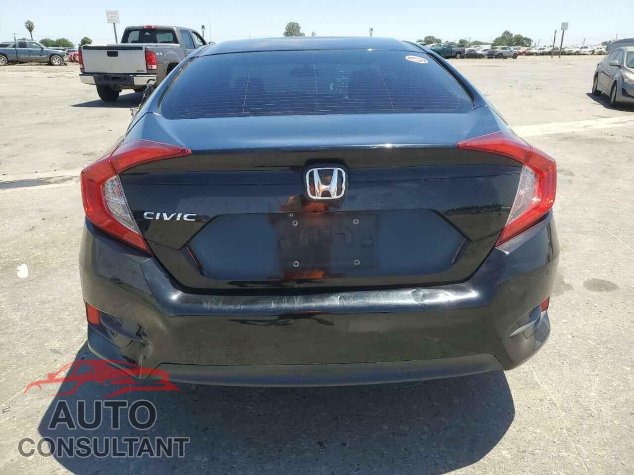 HONDA CIVIC 2018 - 2HGFC2F53JH607699