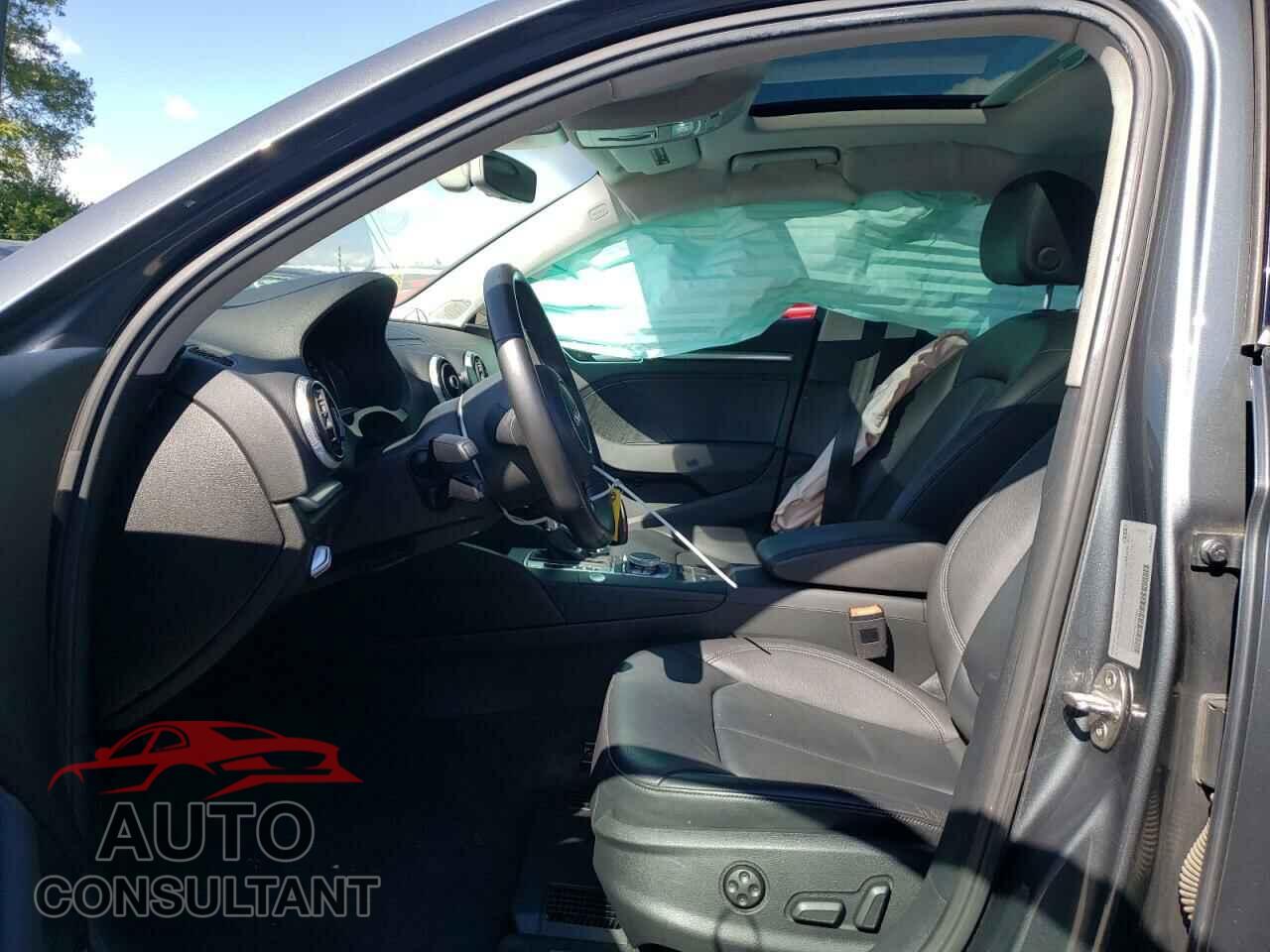 AUDI A3 2016 - WAUH7HFFXG1079686