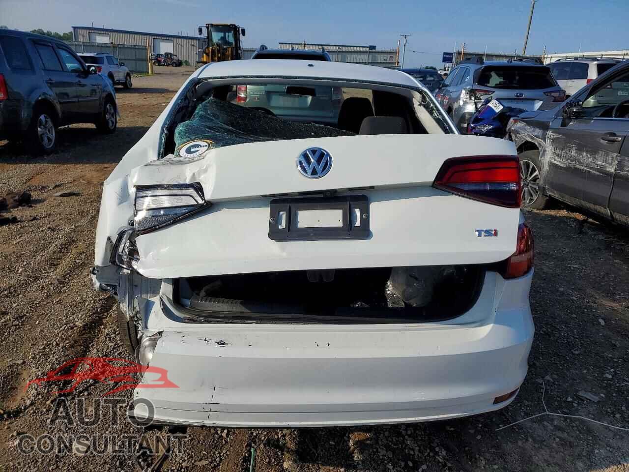 VOLKSWAGEN JETTA 2017 - 3VW2B7AJ8HM394176
