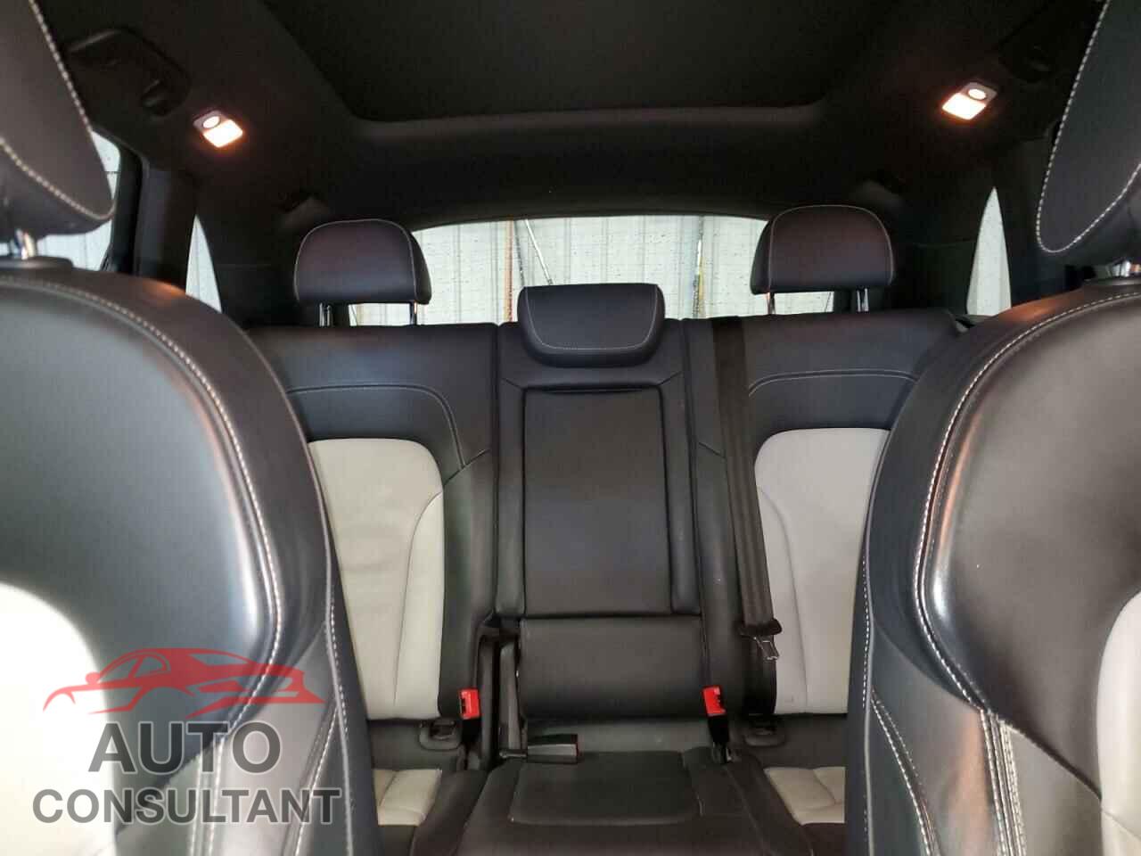 AUDI SQ5 2016 - WA1CCAFPXGA060901
