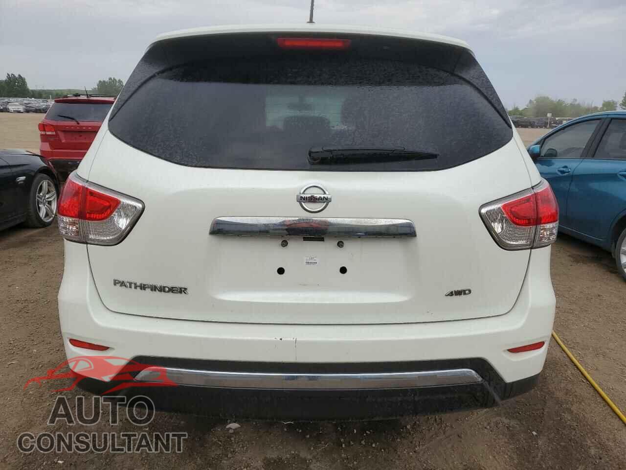 NISSAN PATHFINDER 2016 - 5N1AR2MM7GC663170