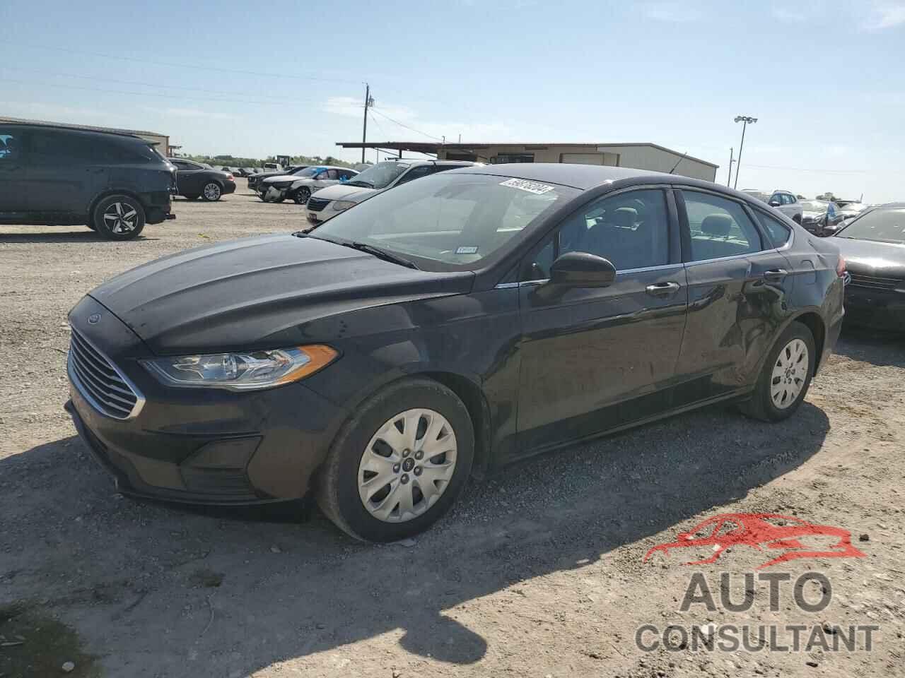 FORD FUSION 2019 - 3FA6P0G75KR282119