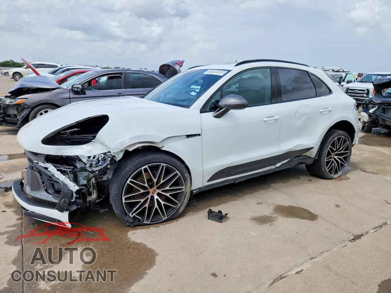 PORSCHE MACAN 2024 - WP1AA2A50RLB04473