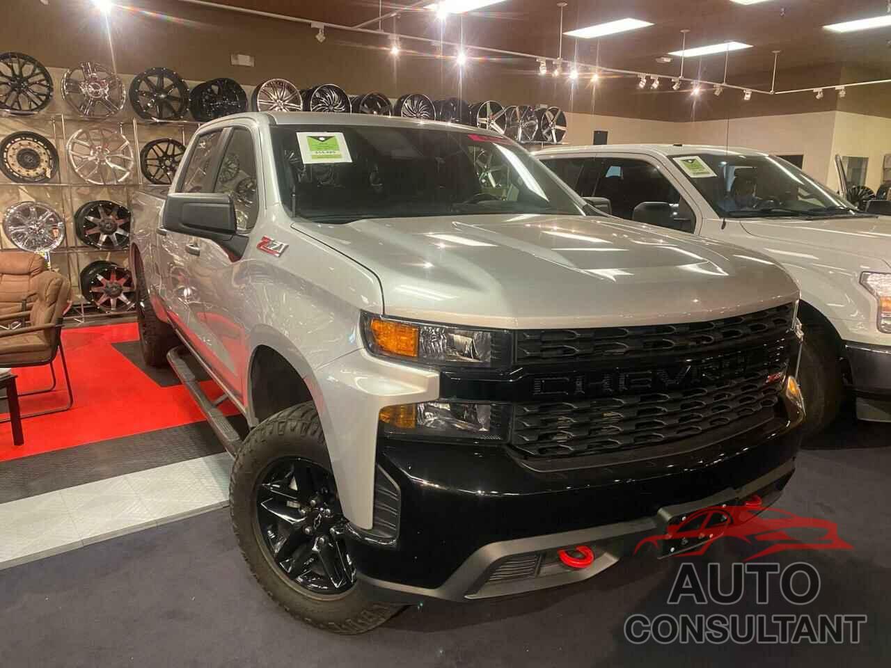 CHEVROLET SILVERADO 2019 - 1GCPYCEF6KZ361057
