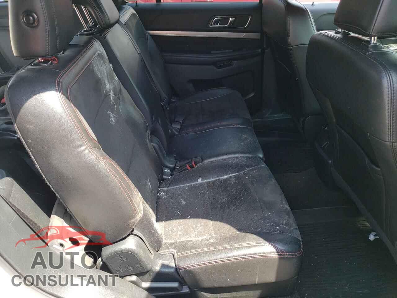 FORD EXPLORER 2018 - 1FM5K8D87JGB73355