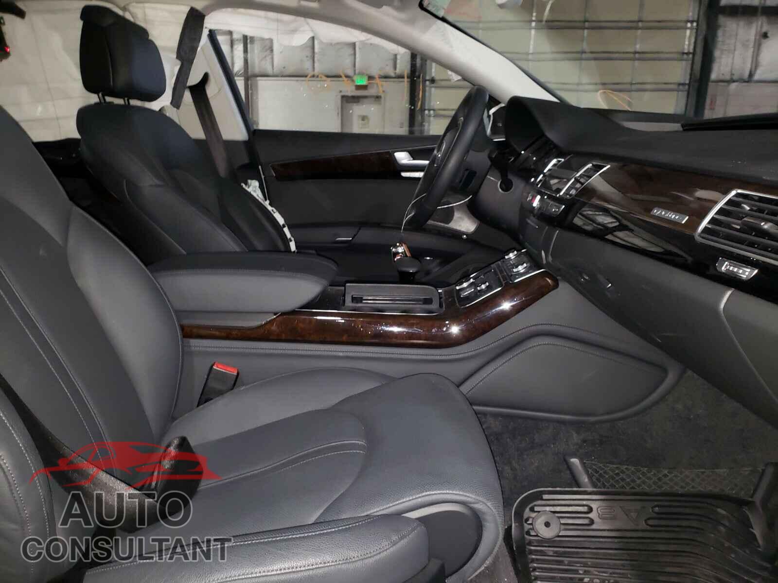 AUDI A8 2017 - WAU44AFD5HN020083