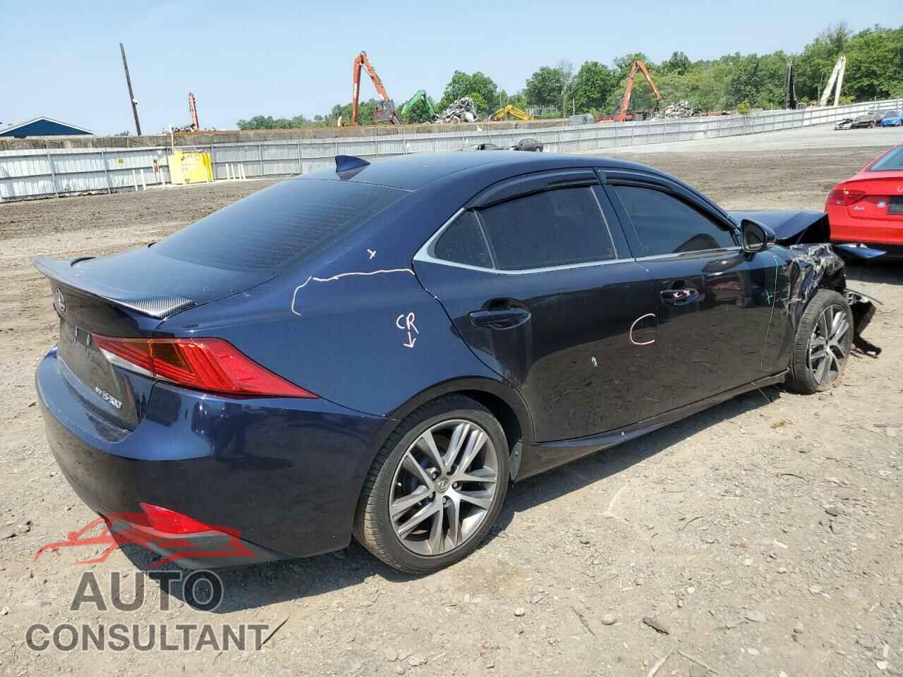 LEXUS IS 2018 - JTHC81D22J5033009