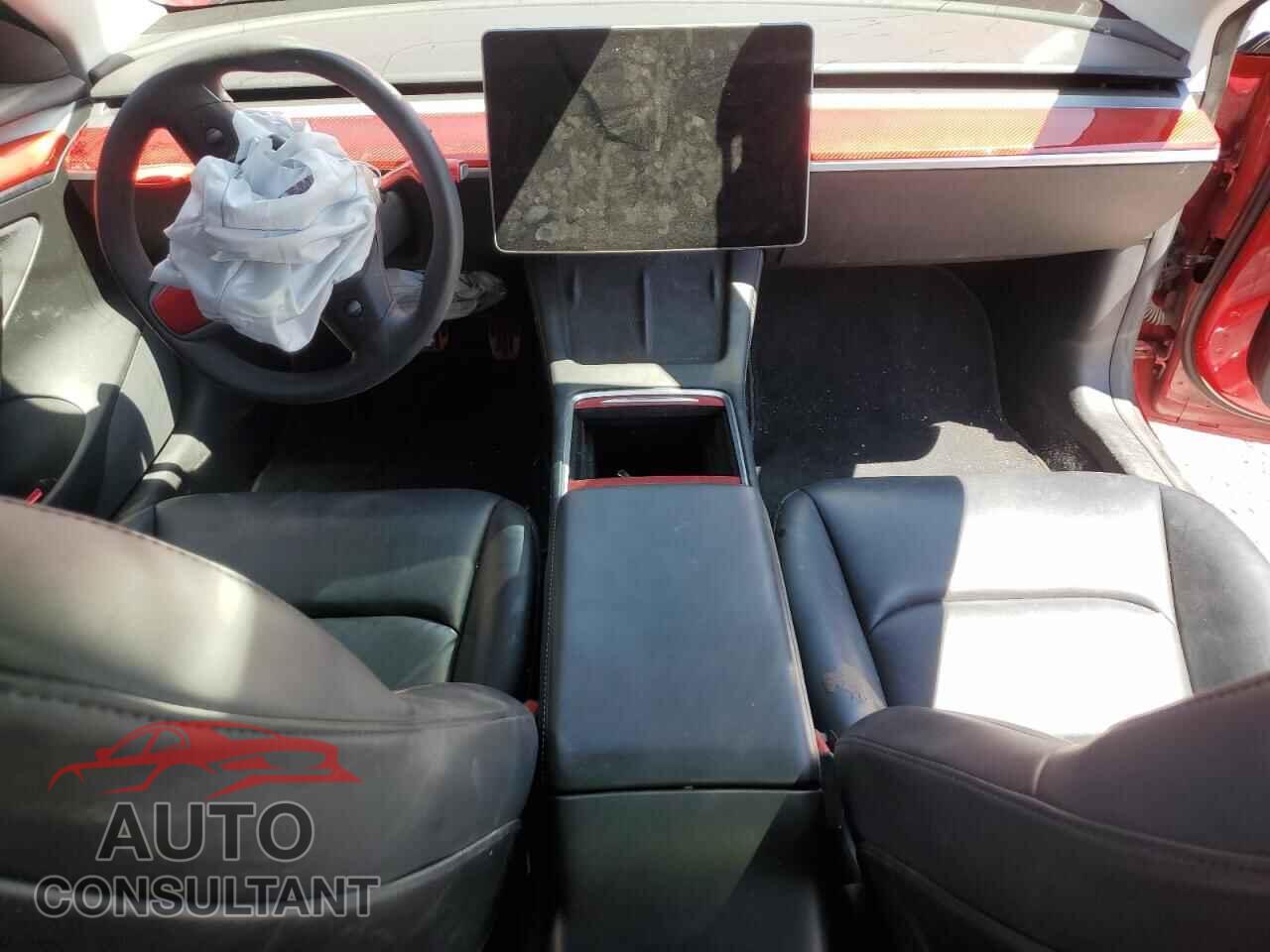 TESLA MODEL 3 2021 - 5YJ3E1EB1MF087736