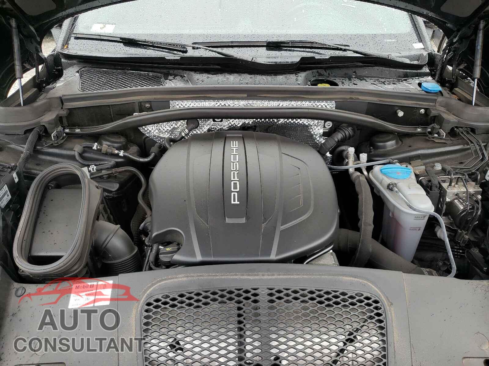 PORSCHE MACAN 2018 - WP1AA2A54JLB13262