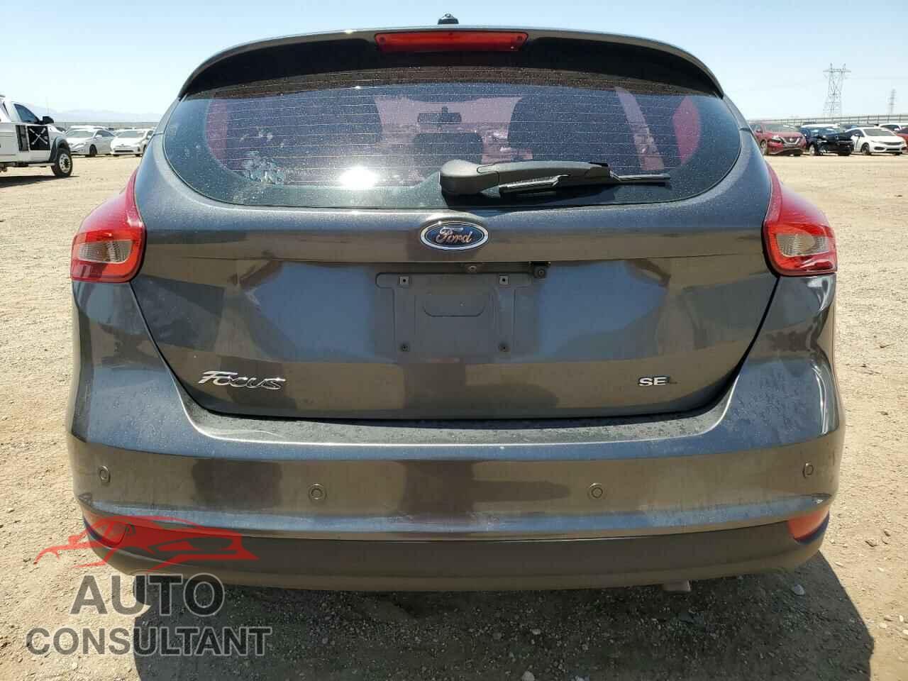 FORD FOCUS 2017 - 1FADP3M24HL348362