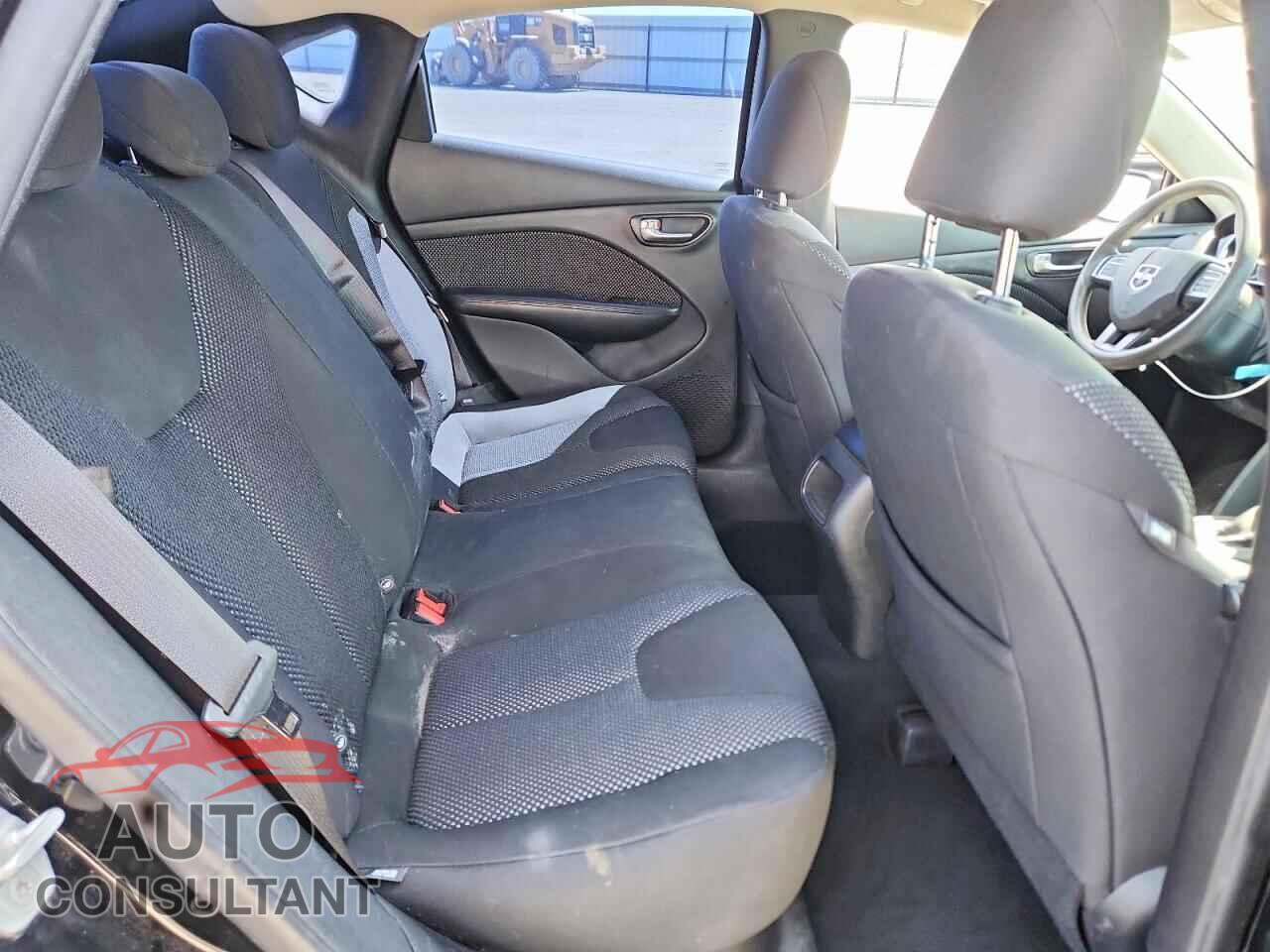 DODGE DART 2016 - 1C3CDFAA1GD516905