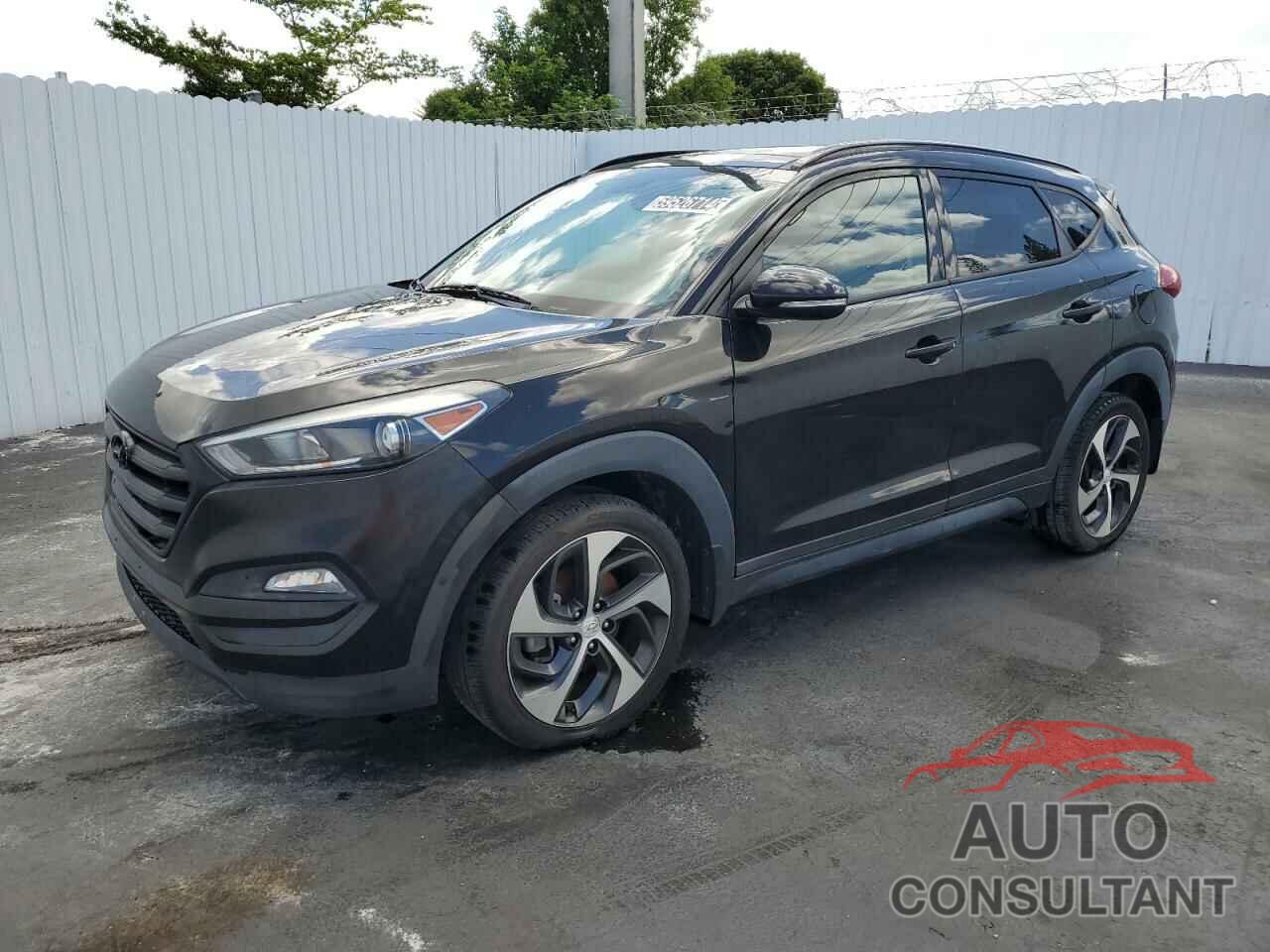 HYUNDAI TUCSON 2018 - KM8J3CA22JU683449