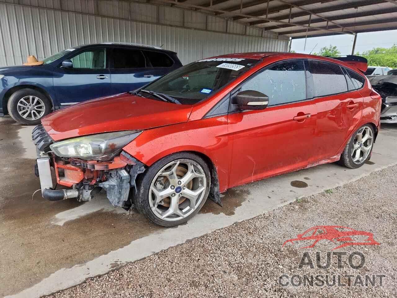 FORD FOCUS 2018 - 1FADP3L95JL268959