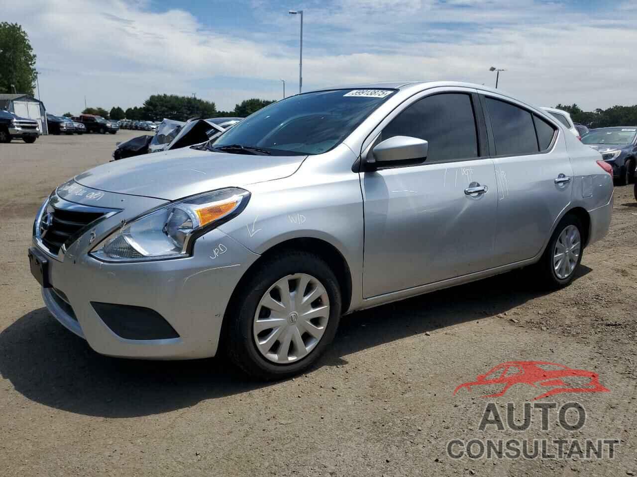 NISSAN VERSA 2019 - 3N1CN7AP8KL839020