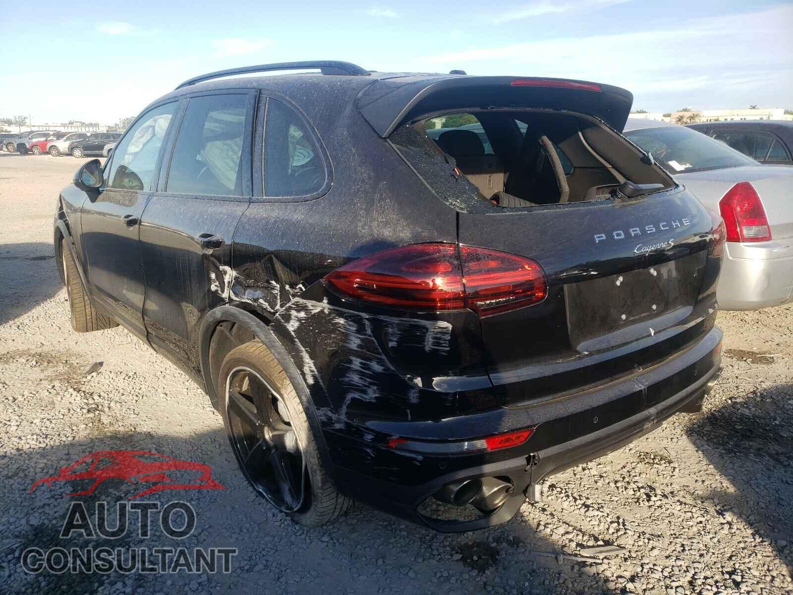 PORSCHE CAYENNE 2017 - WP1AB2A24HLA51813