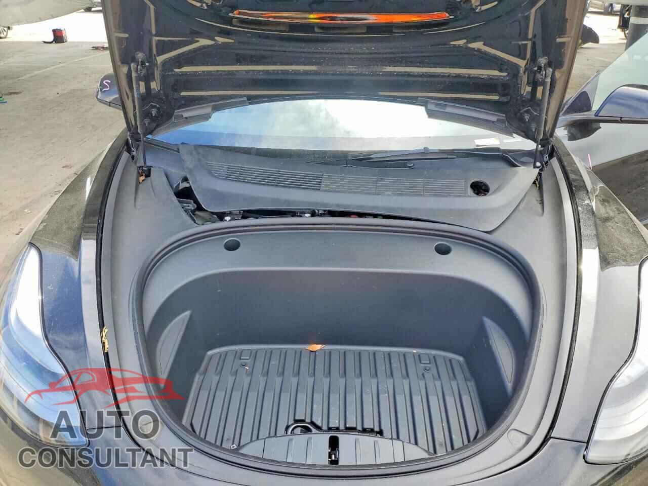 TESLA MODEL 3 2023 - 5YJ3E1EA3PF659837