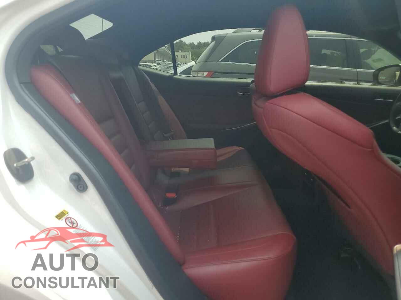 LEXUS IS 2014 - JTHCF1D26E5000218