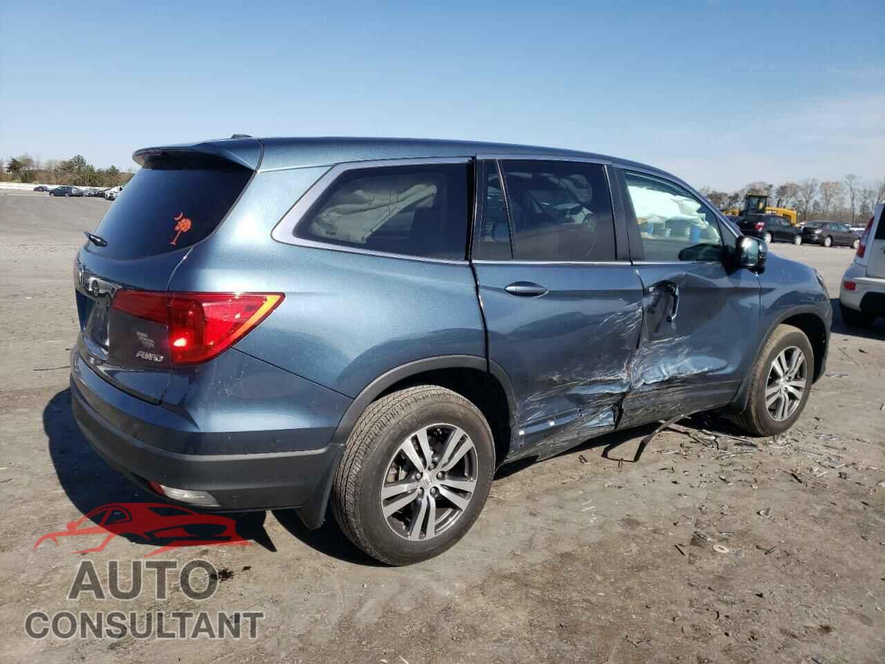 HONDA PILOT 2017 - 5FNYF6H72HB063569