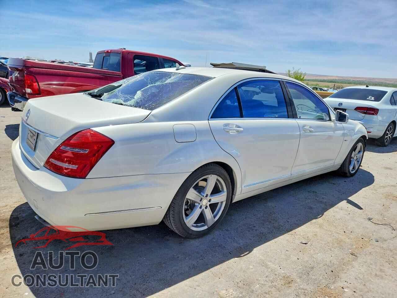 MERCEDES-BENZ S-CLASS 2012 - WDDNG7DB0CA478168