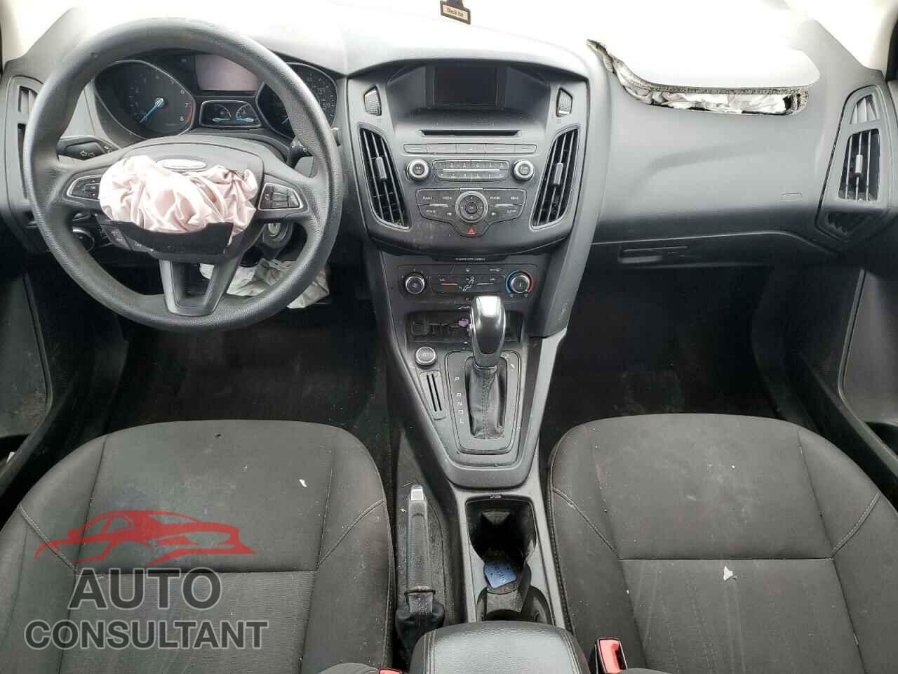 FORD FOCUS 2016 - 1FADP3F2XGL363525