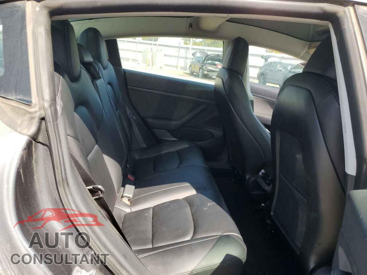 TESLA MODEL 3 2020 - 5YJ3E1EA4LF745524