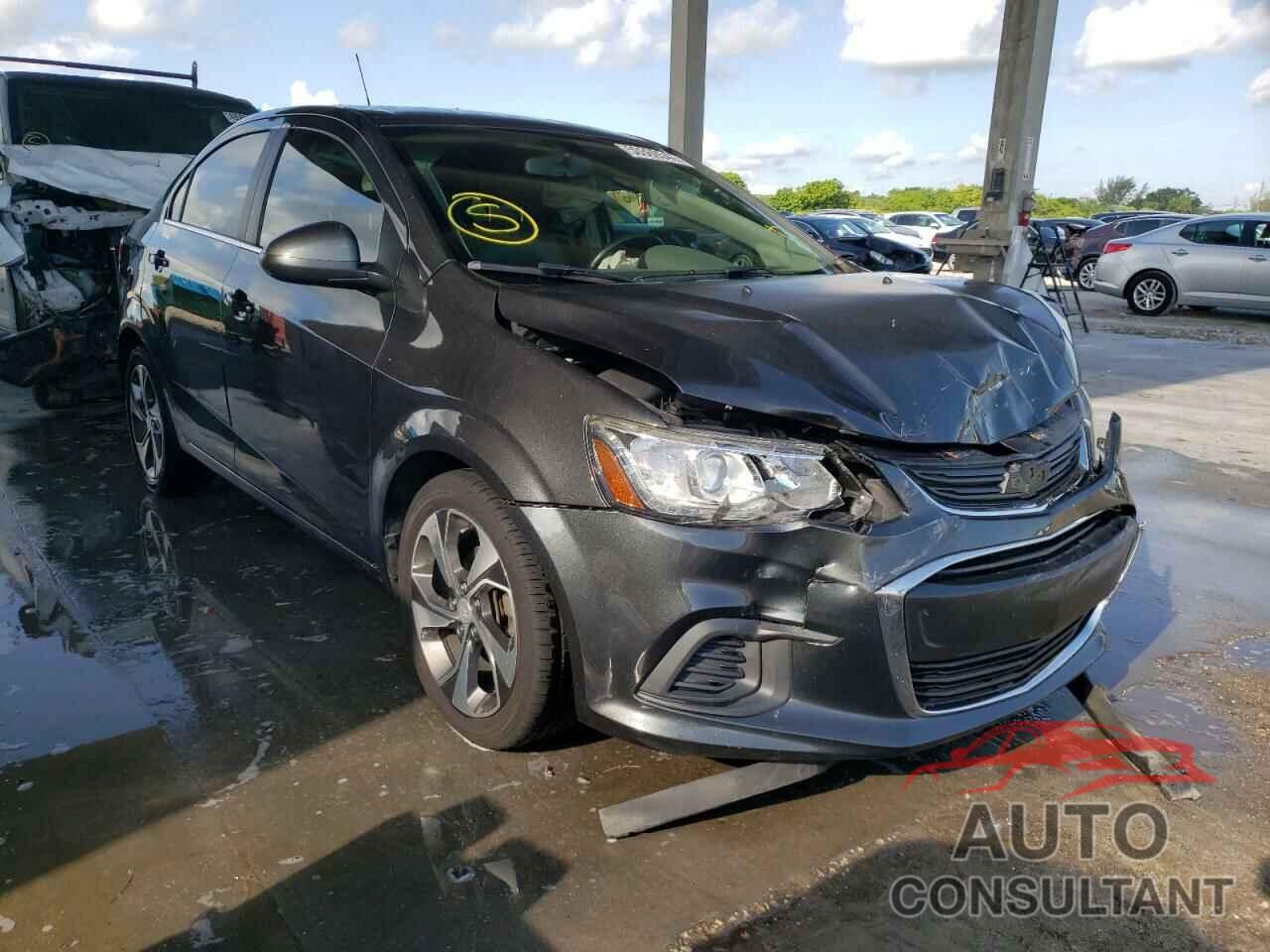 CHEVROLET SONIC 2017 - 1G1JF5SB6H4148858