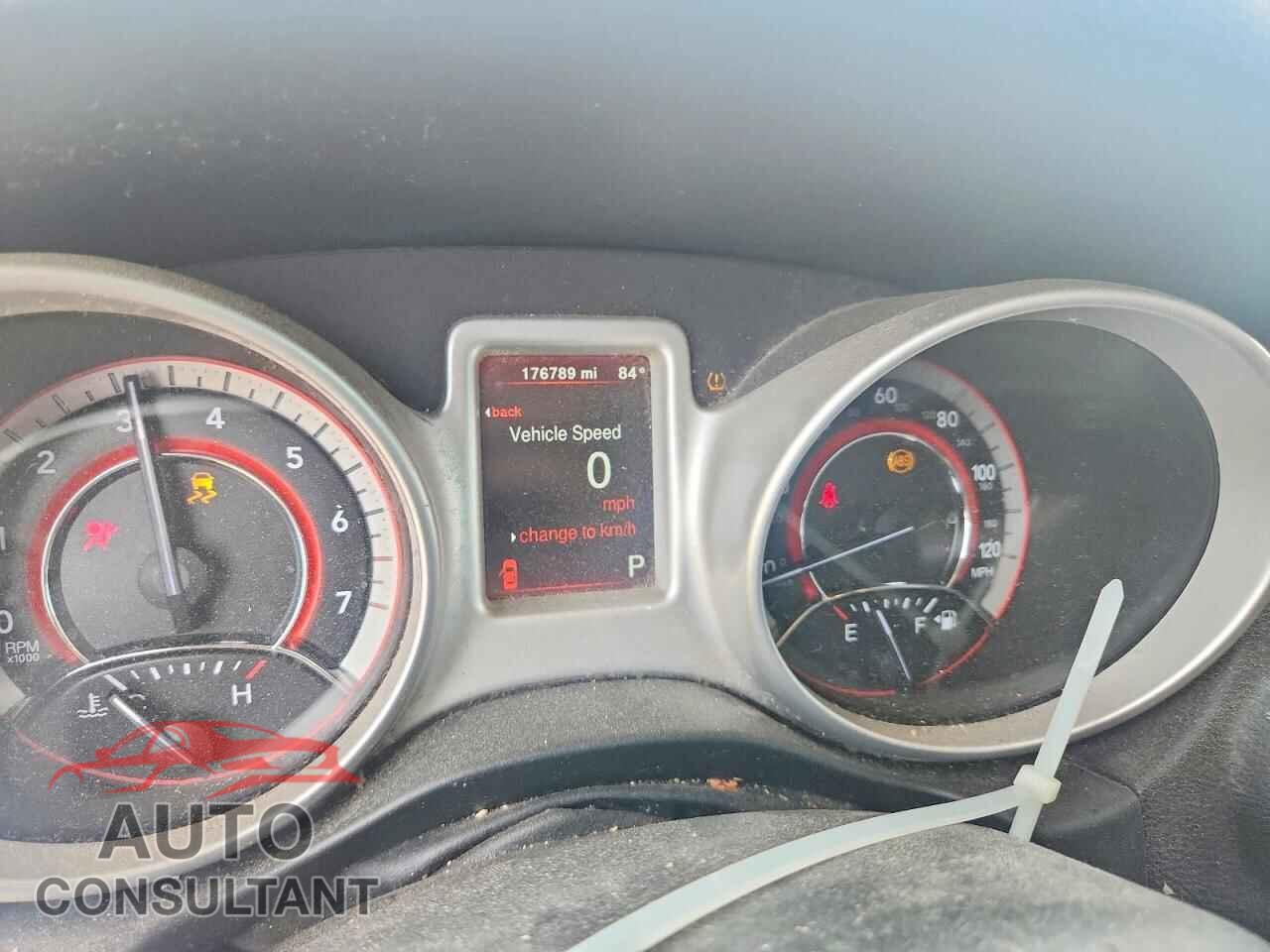 DODGE JOURNEY 2017 - 3C4PDCAB9HT599144