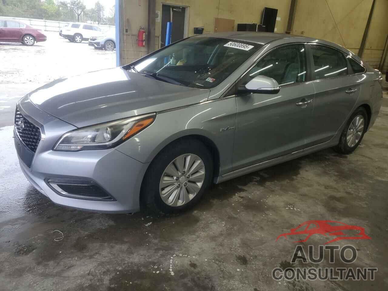 HYUNDAI SONATA 2016 - KMHE24L18GA018547