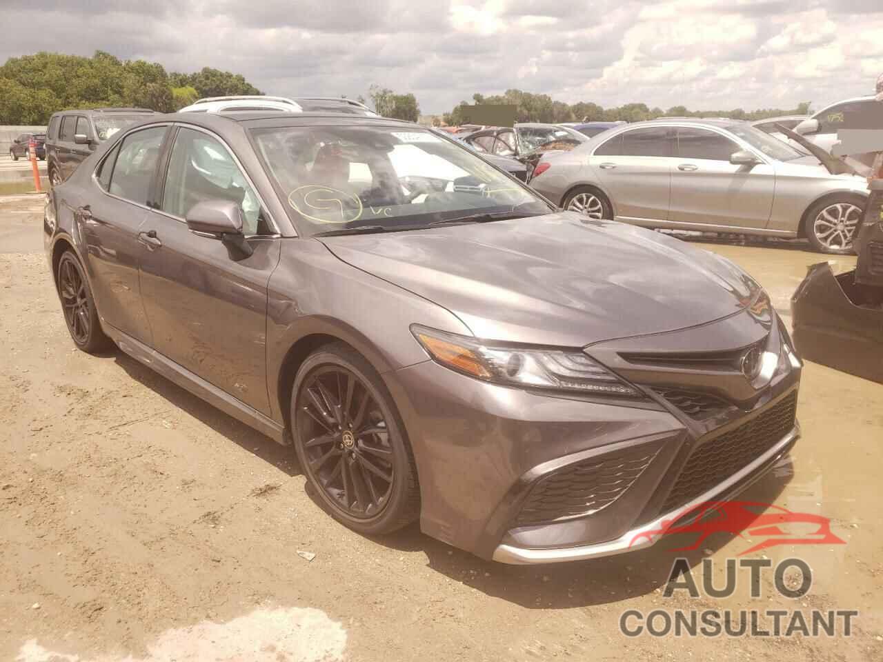 TOYOTA CAMRY 2021 - 4T1KZ1AK5MU059009