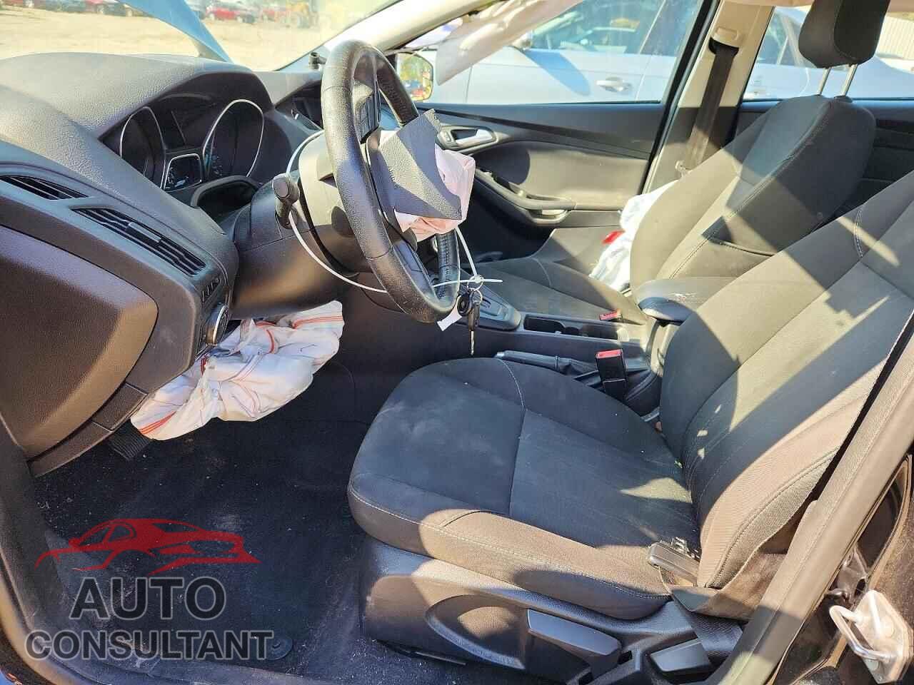 FORD FOCUS 2018 - 1FADP3FE4JL298558
