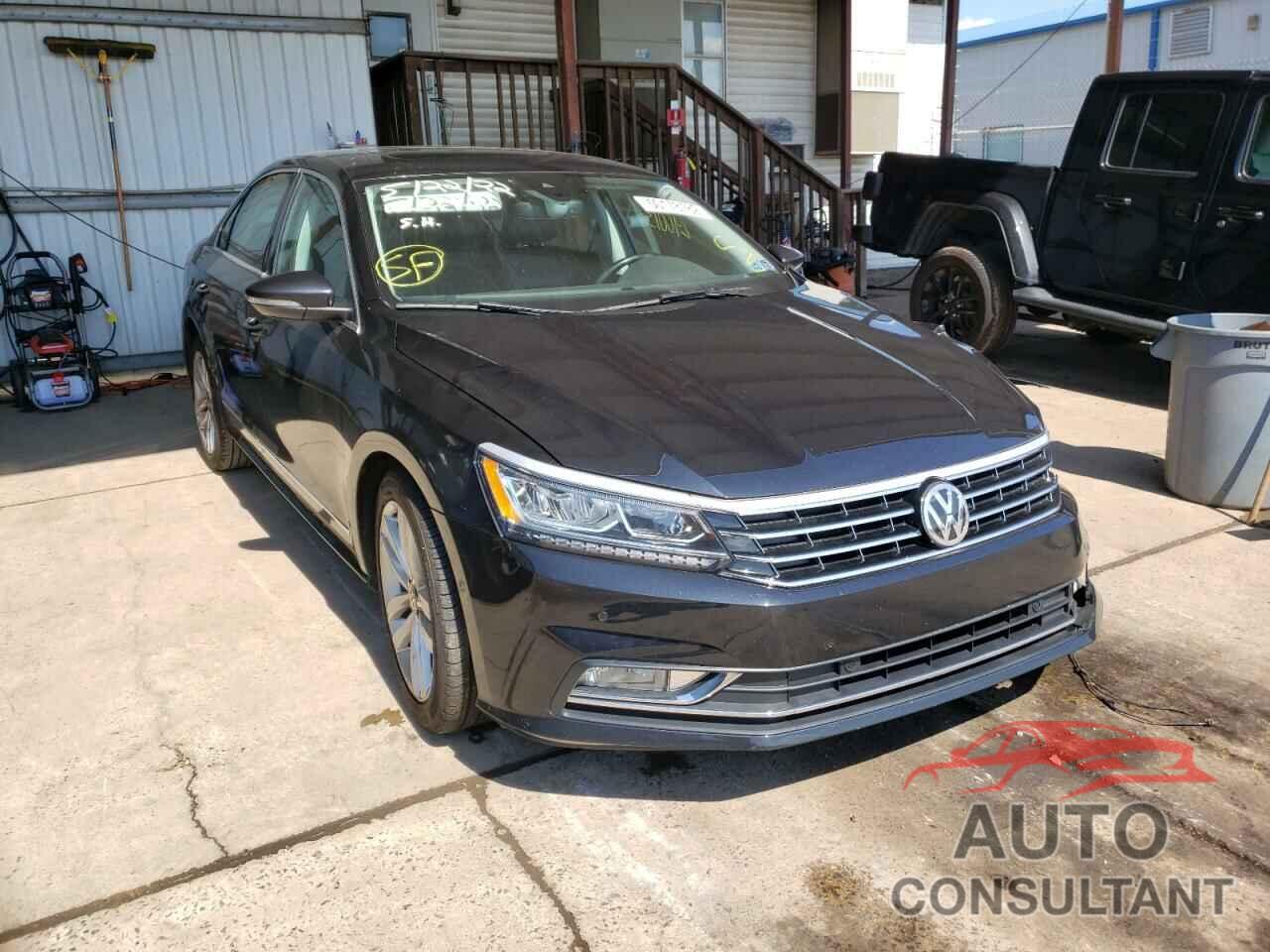 VOLKSWAGEN PASSAT 2017 - 1VWCT7A3XHC062163