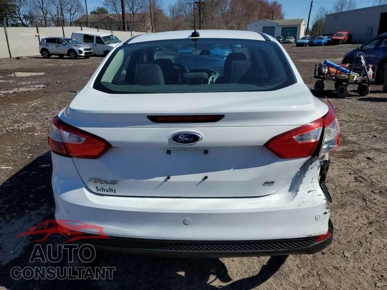 FORD FOCUS 2014 - 1FADP3F29EL158923
