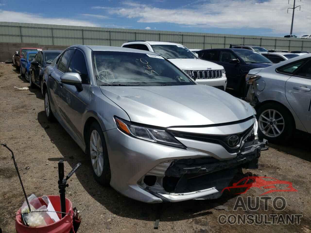 TOYOTA CAMRY 2018 - JTNB11HK6J3013381