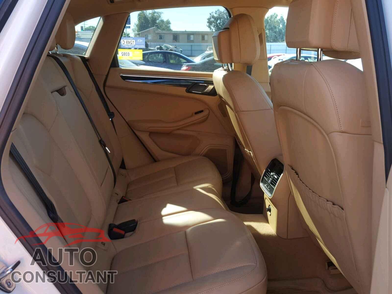 PORSCHE MACAN S 2016 - WP1AB2A50GLB51755