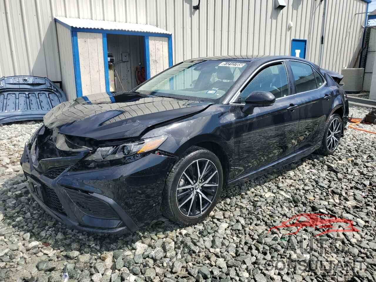 TOYOTA CAMRY 2024 - 4T1G11AK9RU892283