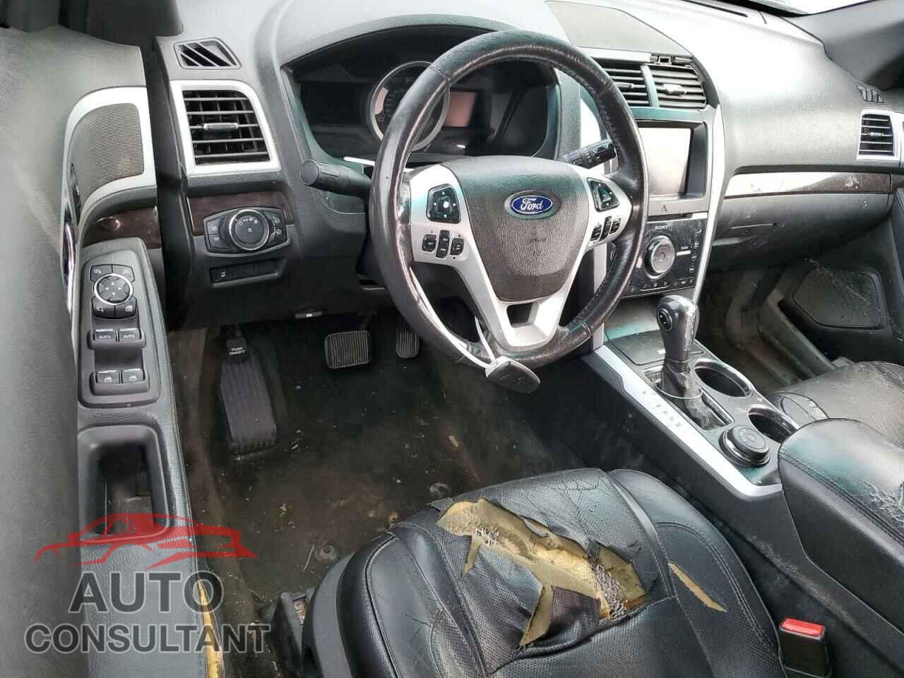 FORD EXPLORER 2011 - 1FMHK8F89BGA38647