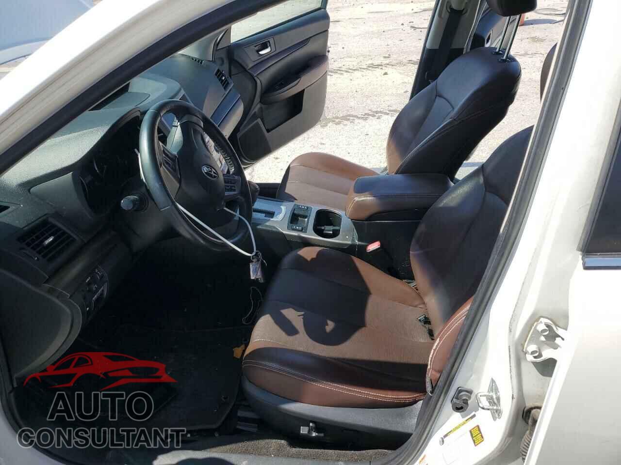SUBARU OUTBACK 2013 - 4S4BRCSC7D3320987