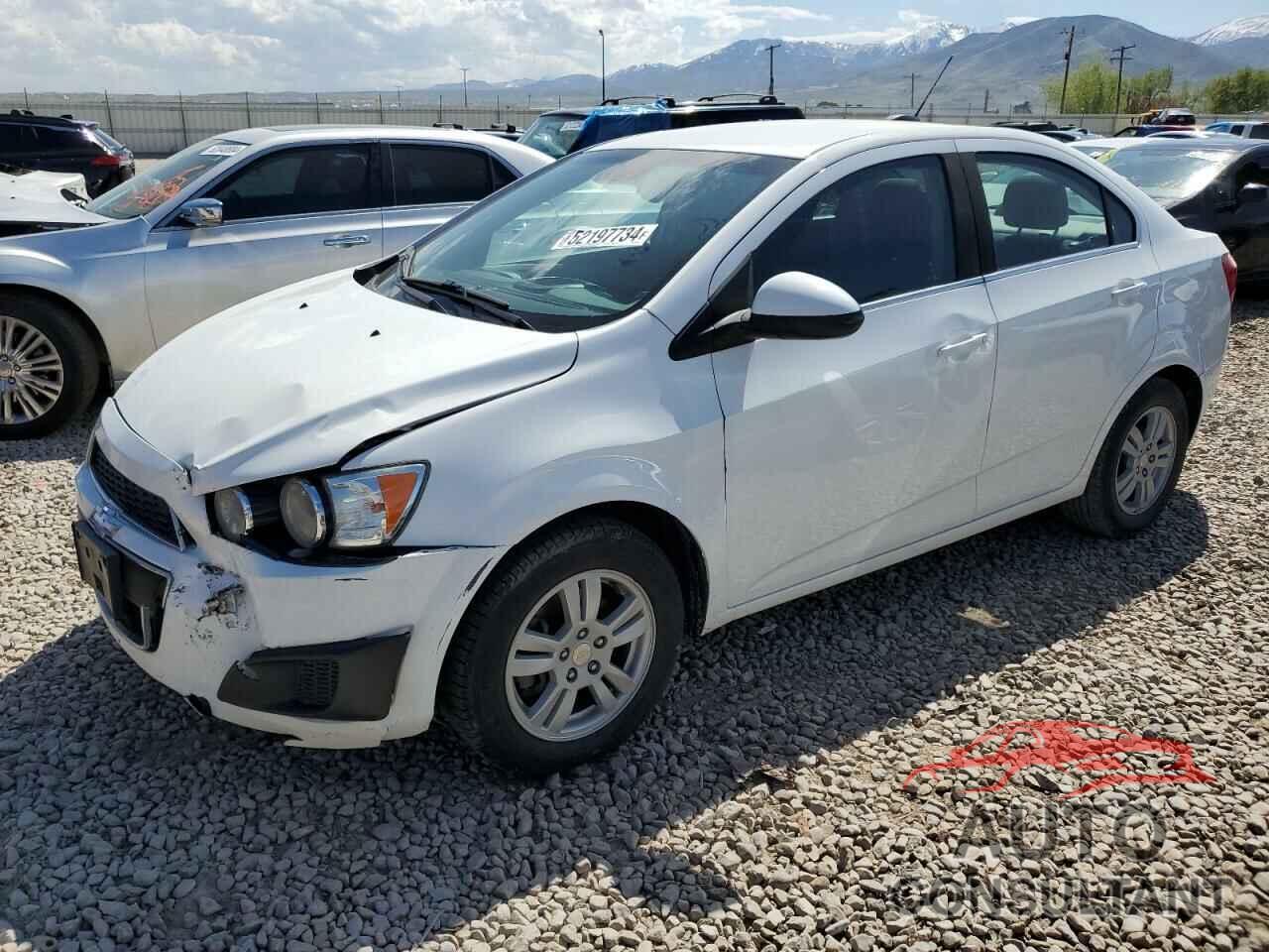 CHEVROLET SONIC 2016 - 1G1JC5SG6G4139452