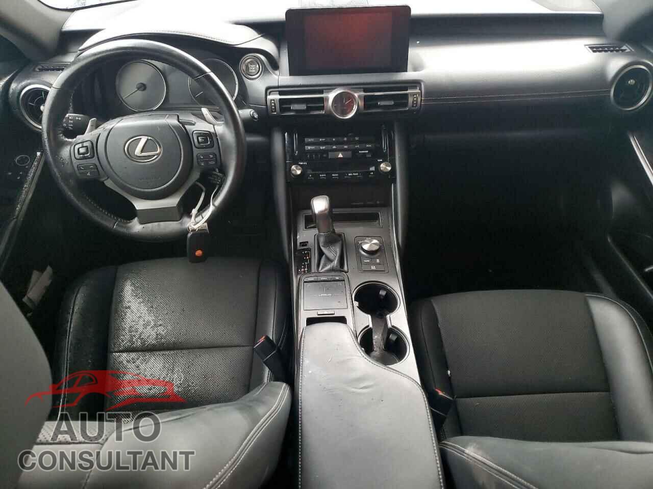 LEXUS IS 2021 - JTHAA1D27M5116905