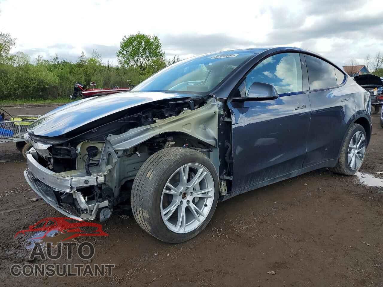 TESLA MODEL Y 2023 - 7SAYGDEE3PF843165