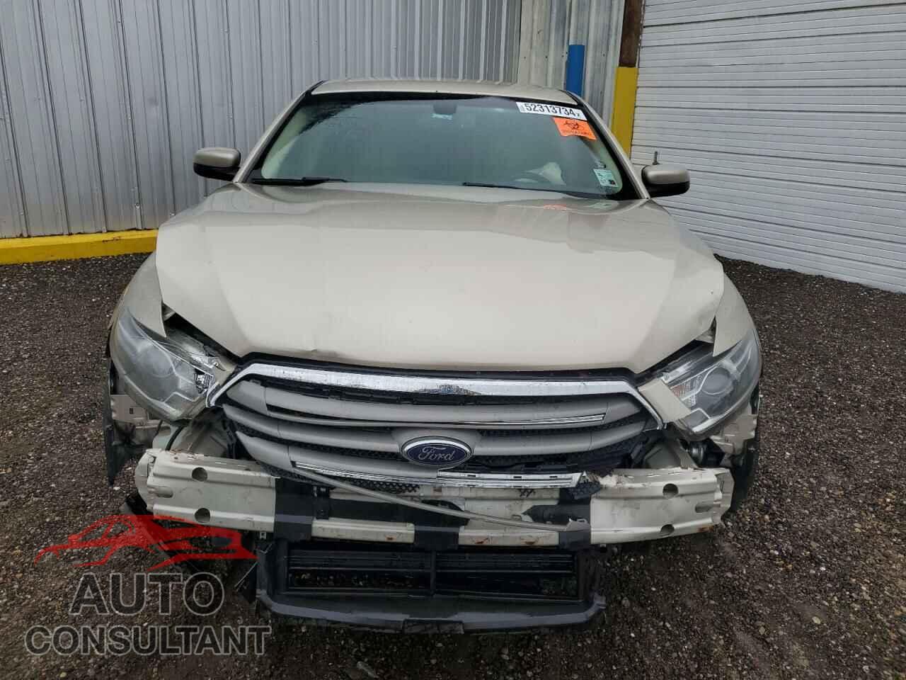 FORD TAURUS 2017 - 1FAHP2E80HG139921