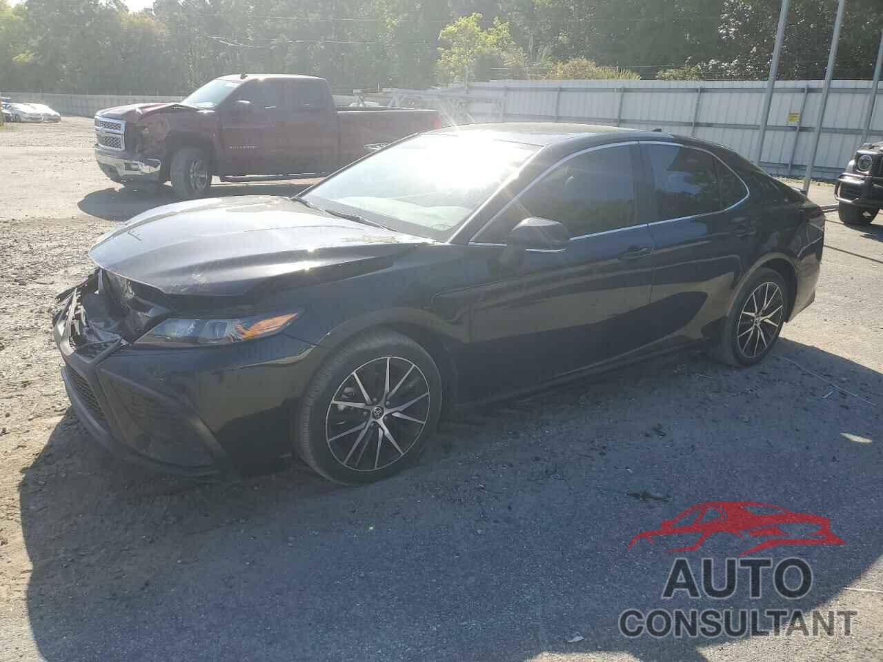 TOYOTA CAMRY 2023 - 4T1G11AK9PU731395