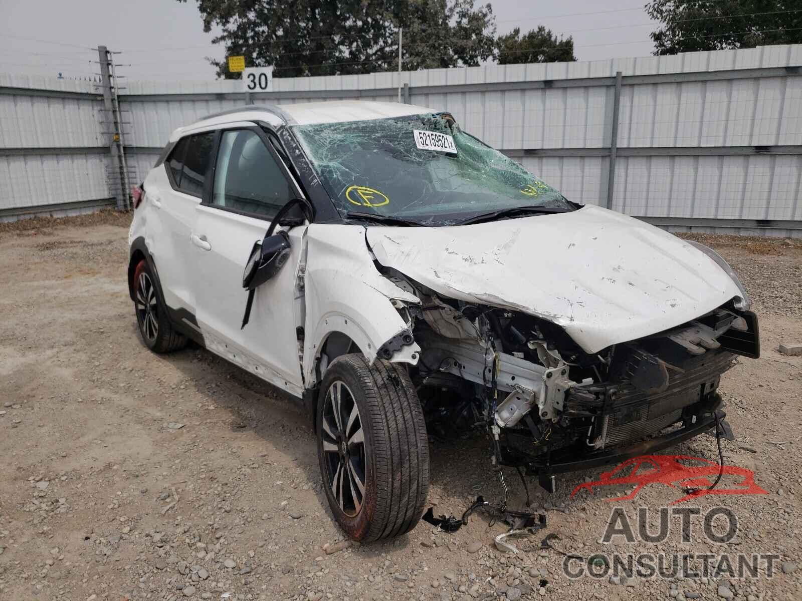 NISSAN KICKS 2018 - 3N1CP5CU0JL538595