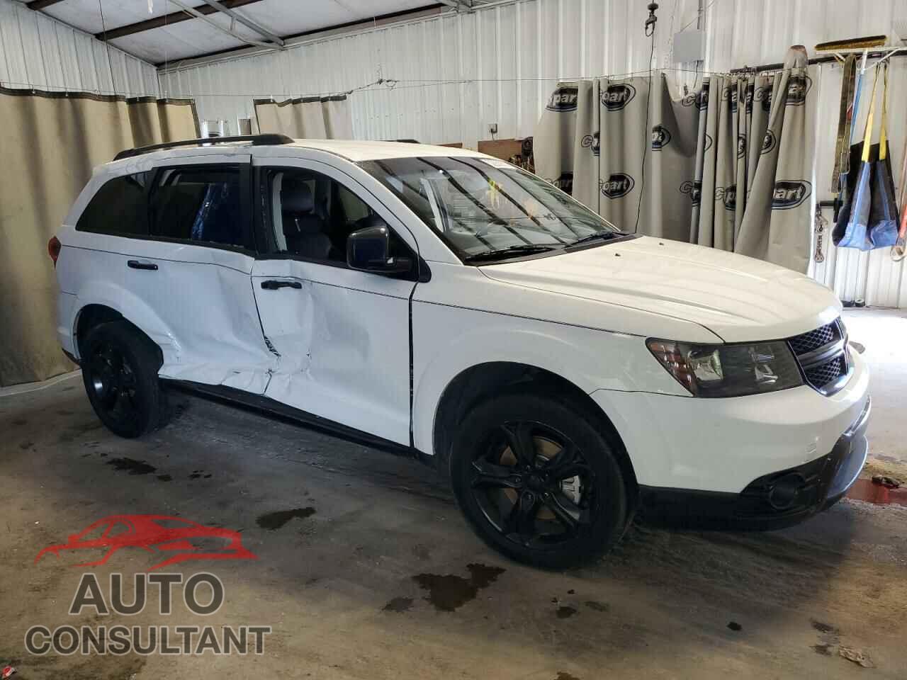 DODGE JOURNEY 2017 - 3C4PDCGB4HT562932