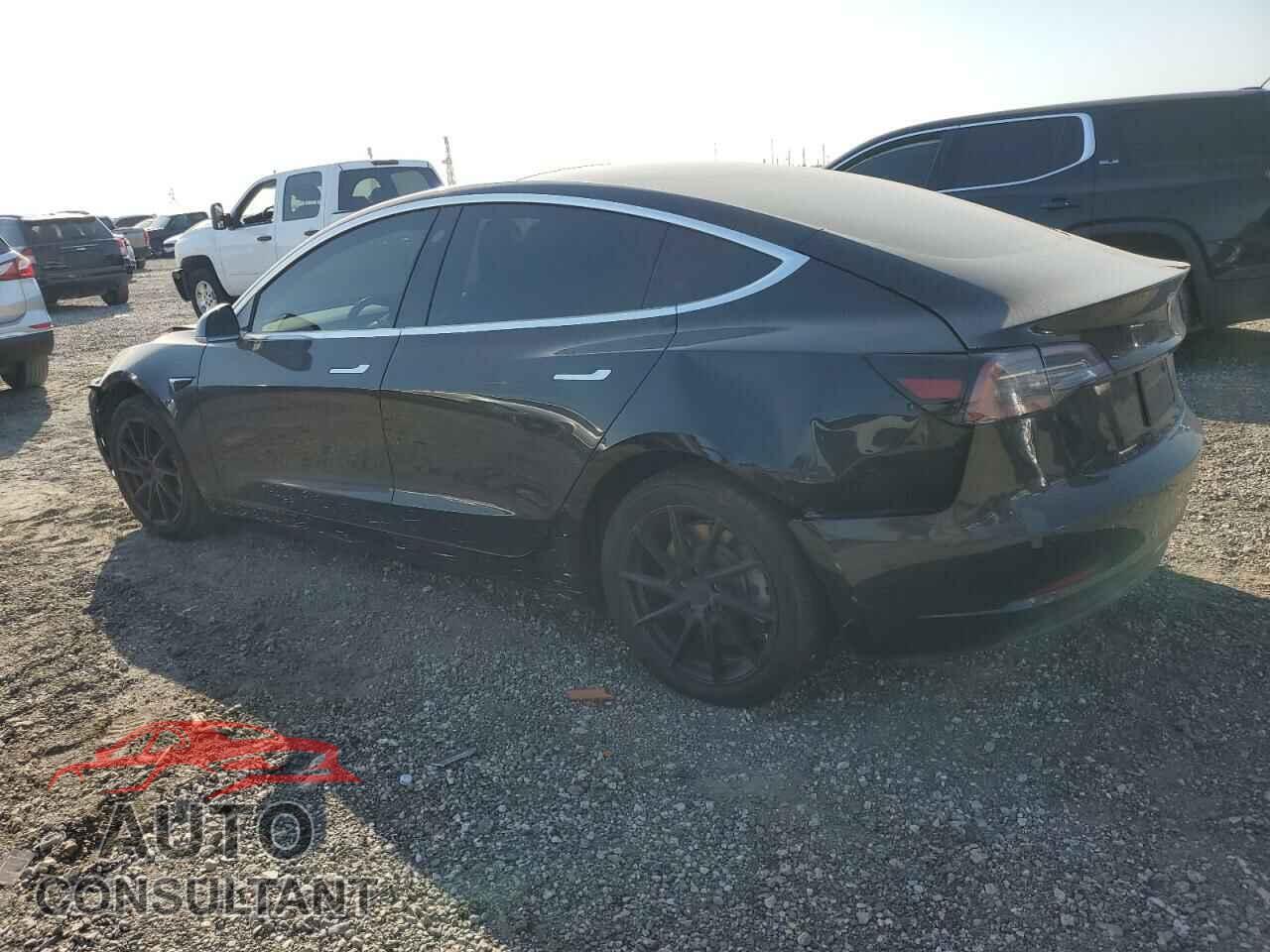 TESLA MODEL 3 2019 - 5YJ3E1EAXKF398909